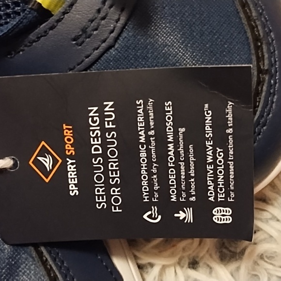 Unisex Sperry shoes - Picture 6 of 10